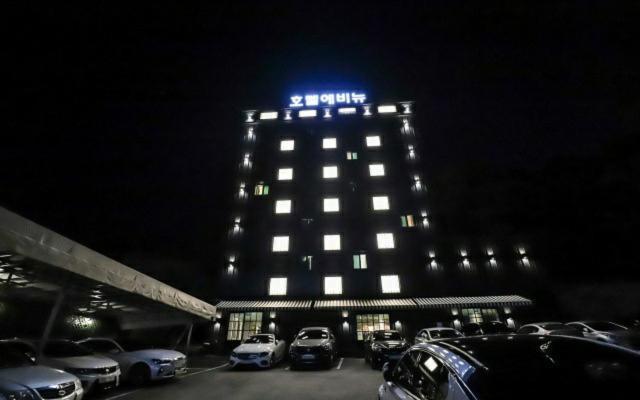 Yongin Avenue Hotel Buitenkant foto