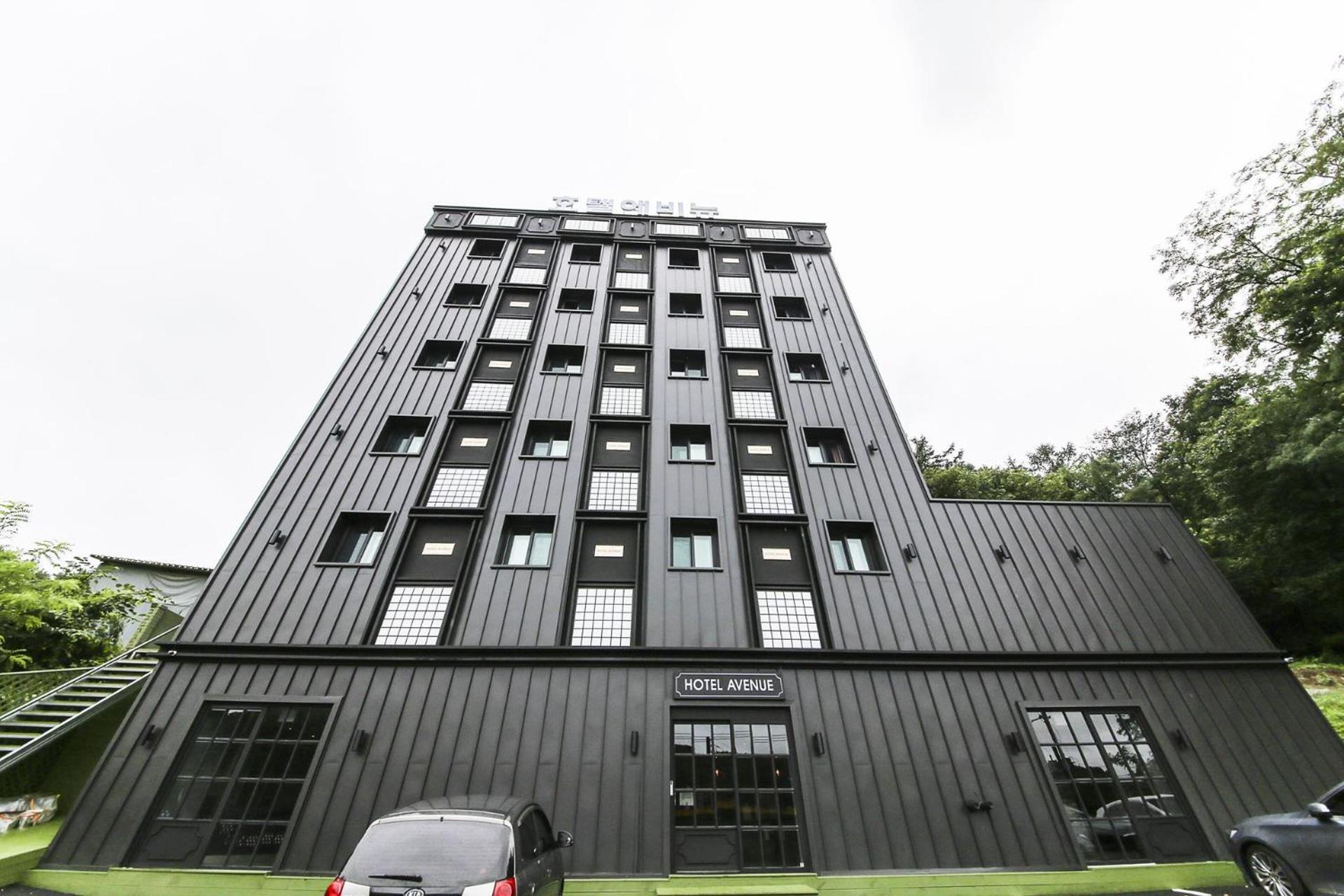 Yongin Avenue Hotel Buitenkant foto